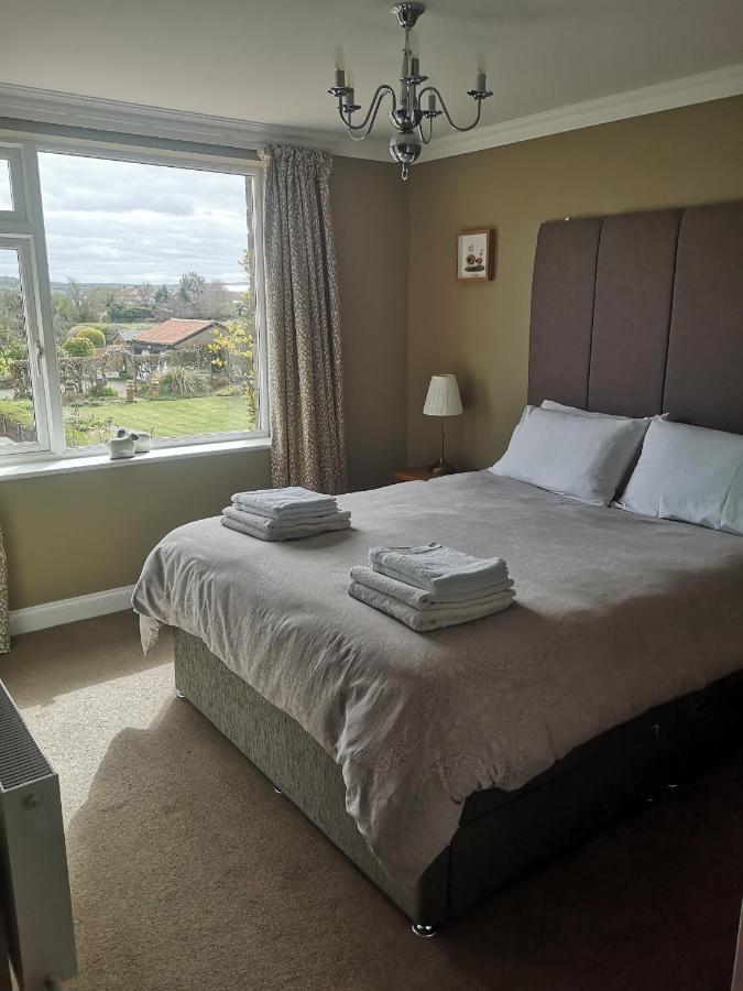 Greystones Guesthouse Уитби Экстерьер фото